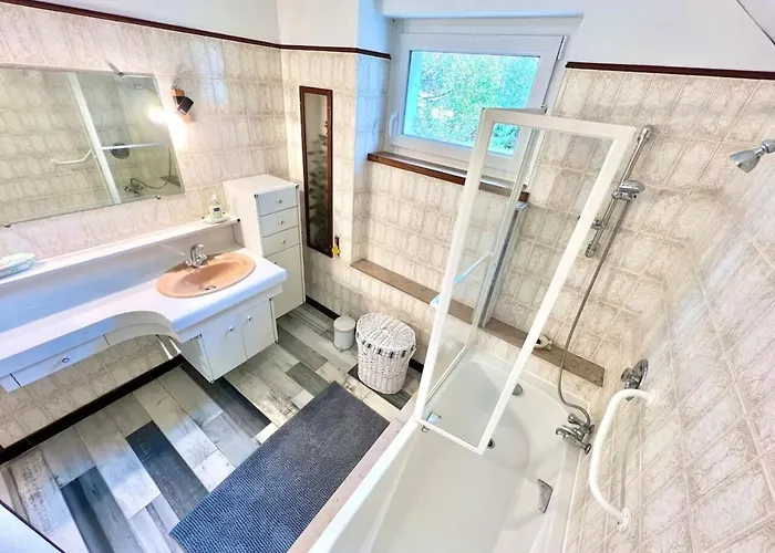 Majestic Mountain - Endroit Magique - 20 Personnes 펜션