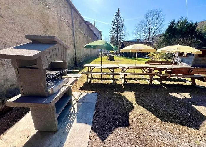 Majestic Mountain - Endroit Magique - 20 Personnes 펜션