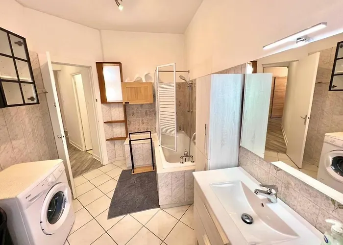 Majestic Mountain - Endroit Magique - 20 Personnes *