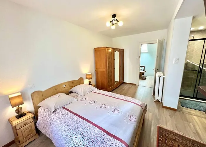 Majestic Mountain - Endroit Magique - 20 Personnes 펜션 코르니몽