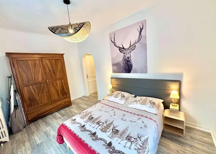 Majestic Mountain - Endroit Magique - 20 Personnes 펜션 코르니몽